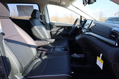 2026 Honda Odyssey Touring Auto