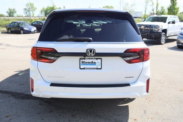 2026 Honda Odyssey Touring Auto