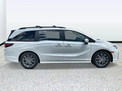 2026 Honda Odyssey Touring Auto