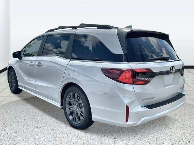 2026 Honda Odyssey Touring Auto