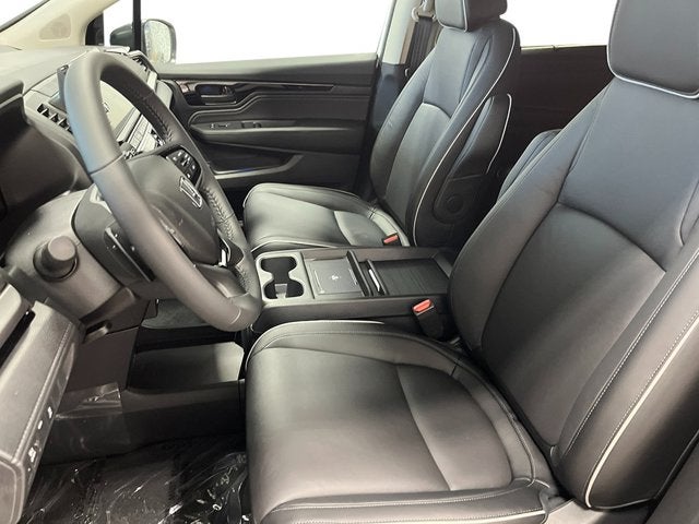 2027 Honda Odyssey Touring Auto