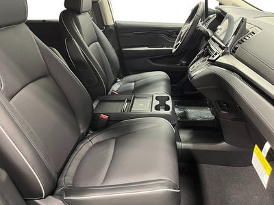 2027 Honda Odyssey Touring Auto