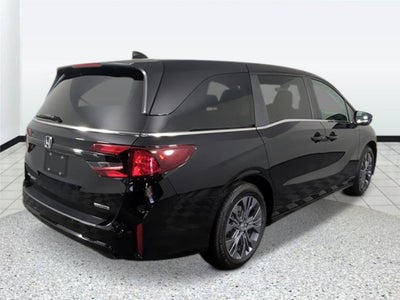 2027 Honda Odyssey Touring Auto