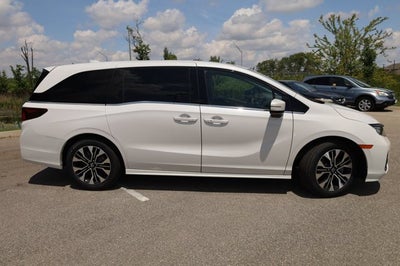 2027 Honda Odyssey Elite Auto