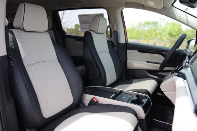 2027 Honda Odyssey Elite Auto