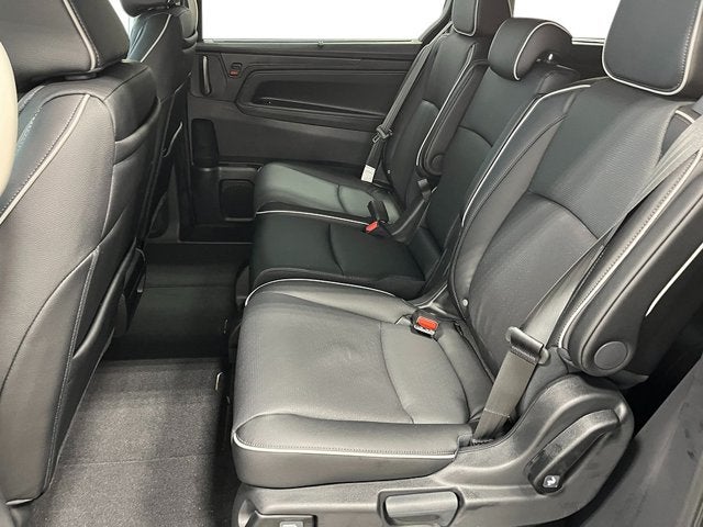 2027 Honda Odyssey Elite Auto