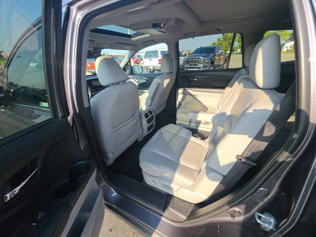 2022 Honda Pilot Elite