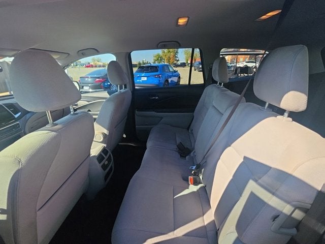 2017 Honda Pilot EX