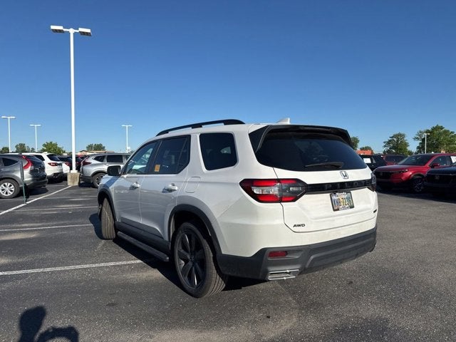 2025 Honda Pilot Sport
