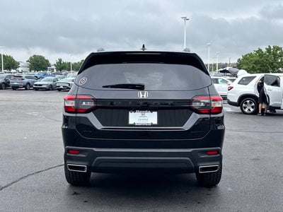 2025 Honda Pilot Sport