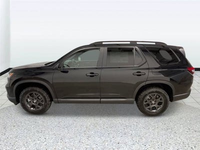 2025 Honda Pilot TrailSport AWD