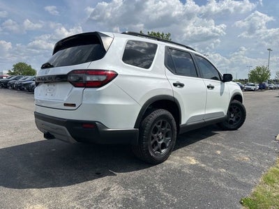 2023 Honda Pilot TrailSport