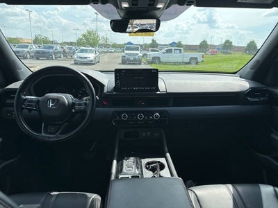 2023 Honda Pilot TrailSport