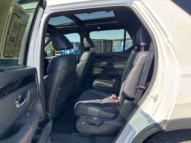 2023 Honda Pilot TrailSport