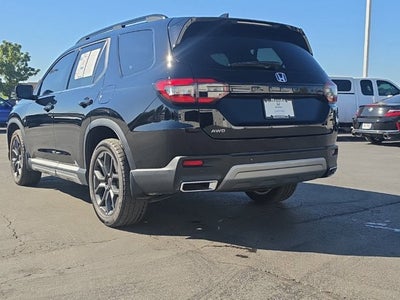 2024 Honda Pilot Touring