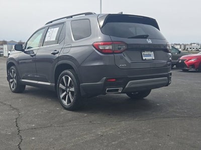2025 Honda Pilot Touring