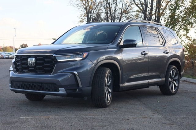 2025 Honda Pilot Touring AWD
