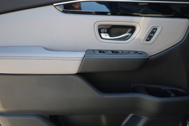 2025 Honda Pilot Touring AWD