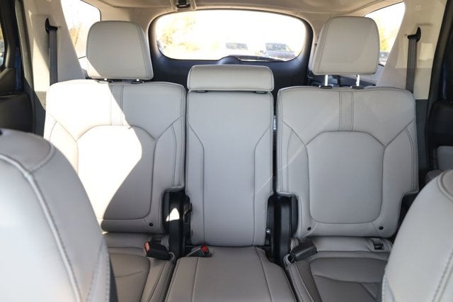 2025 Honda Pilot Touring AWD