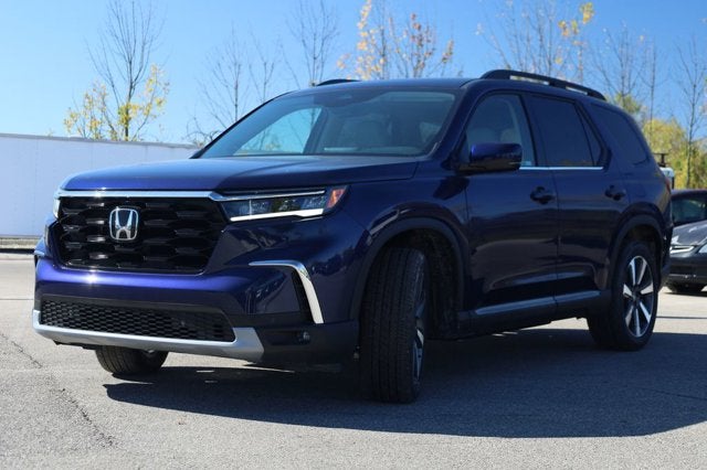 2025 Honda Pilot Touring AWD