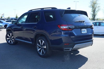 2025 Honda Pilot Touring AWD