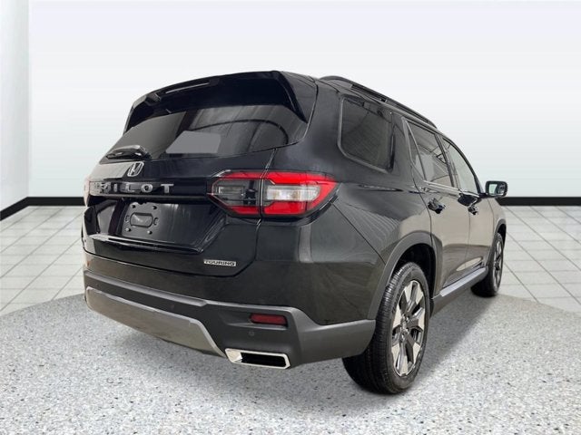 2026 Honda Pilot Touring AWD