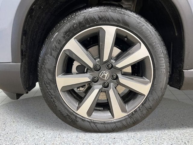 2025 Honda Pilot Touring AWD