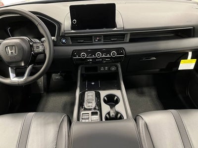 2025 Honda Pilot Touring AWD