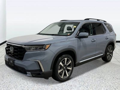 2025 Honda Pilot Touring AWD