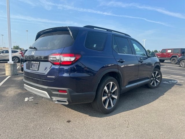 2023 Honda Pilot Touring