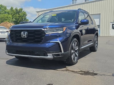 2023 Honda Pilot Touring