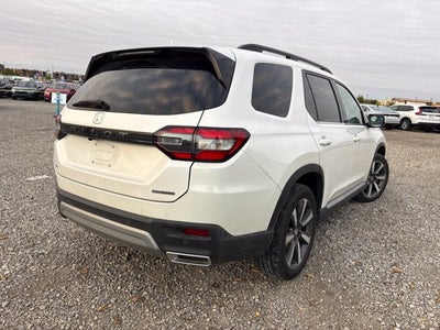 2025 Honda Pilot Touring