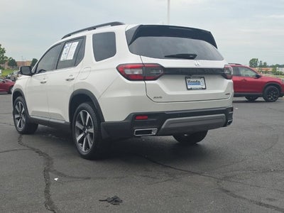 2025 Honda Pilot Touring