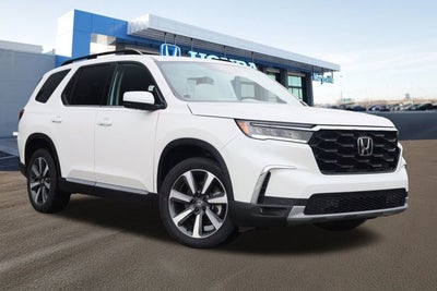 2025 Honda Pilot Touring AWD