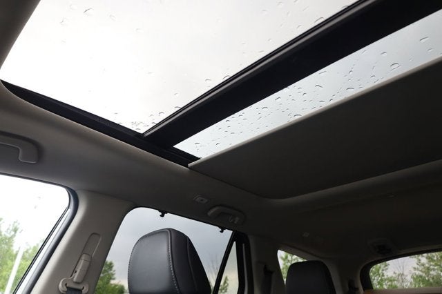 2025 Honda Pilot Touring AWD