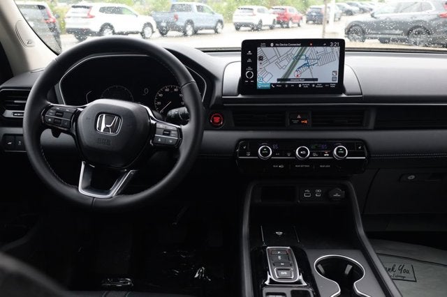 2025 Honda Pilot Touring AWD