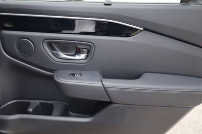 2025 Honda Pilot Touring AWD