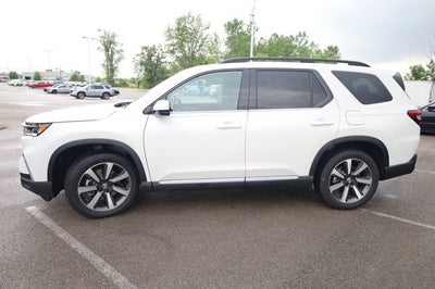 2025 Honda Pilot Touring AWD