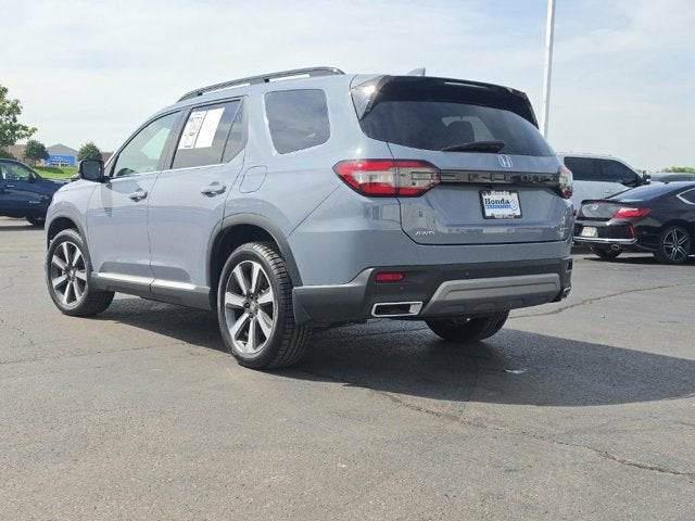 2024 Honda Pilot Touring