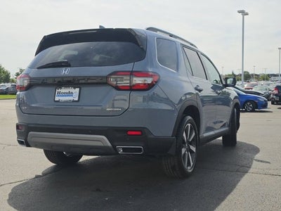 2024 Honda Pilot Touring