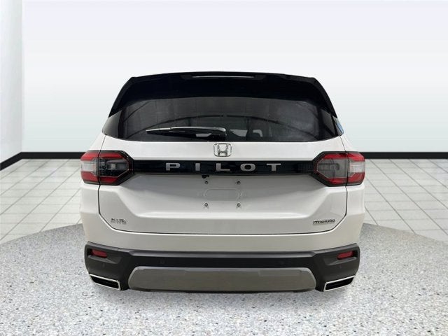 2026 Honda Pilot Touring AWD