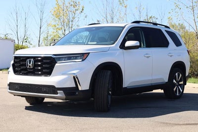 2025 Honda Pilot Touring AWD