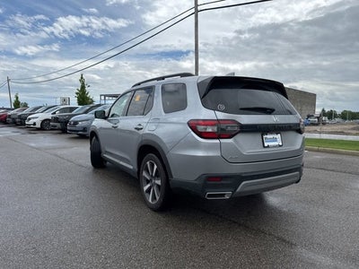 2023 Honda Pilot Touring