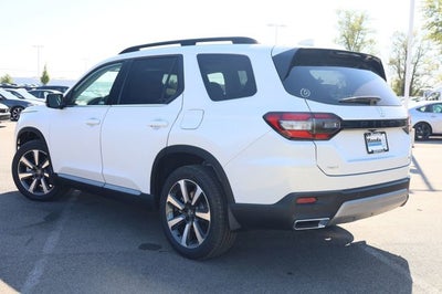 2025 Honda Pilot Touring AWD