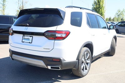2025 Honda Pilot Touring AWD