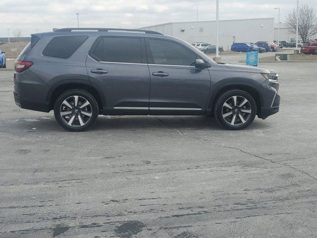 2024 Honda Pilot Touring