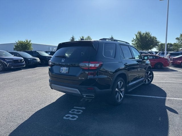 2025 Honda Pilot Elite