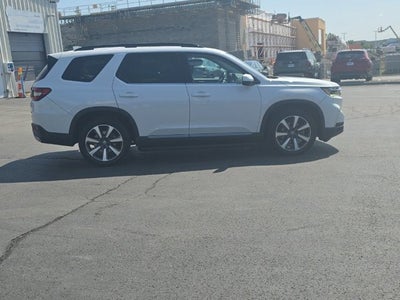 2023 Honda Pilot Elite