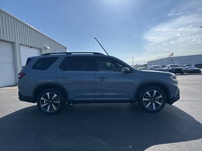 2023 Honda Pilot Elite