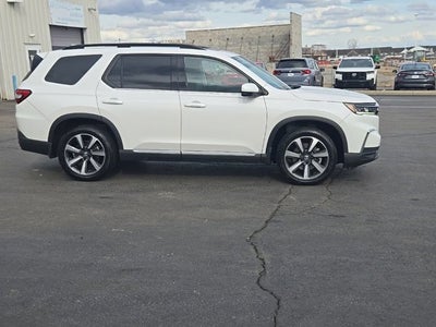 2023 Honda Pilot Elite